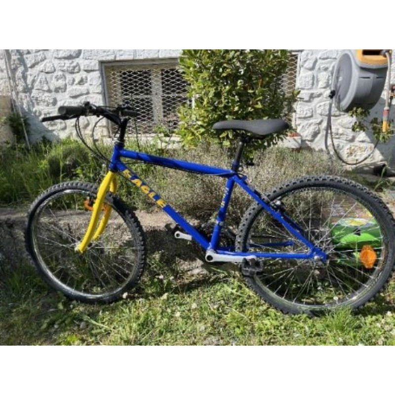 VÉLO VTT BLEU RÉVISÉ AVEC SELLE NEUVE