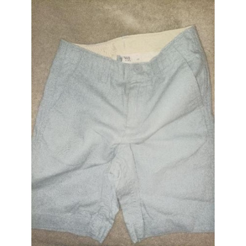 SHORT BLEU CIEL garçon GAP 7ans en Lin très bien entretenu 