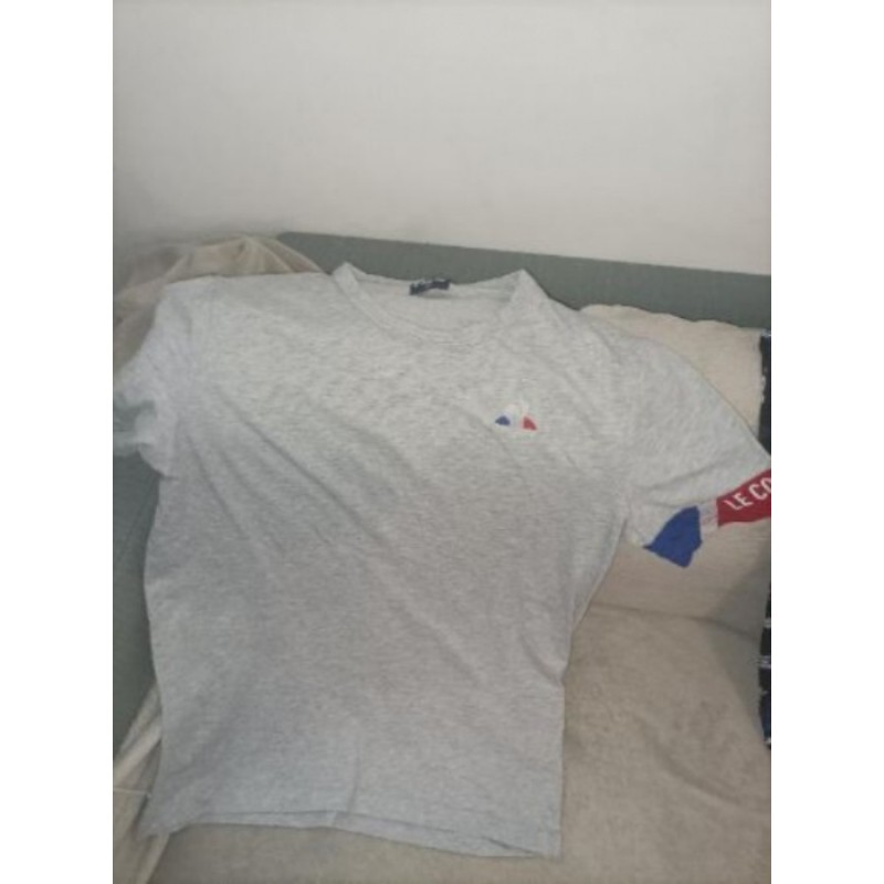 T-shirt gris garcon COQ SPORTIF 14 ANS  QUASI NEUF 