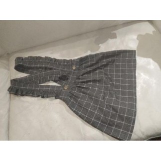 Jupe salopette 6-8ans...