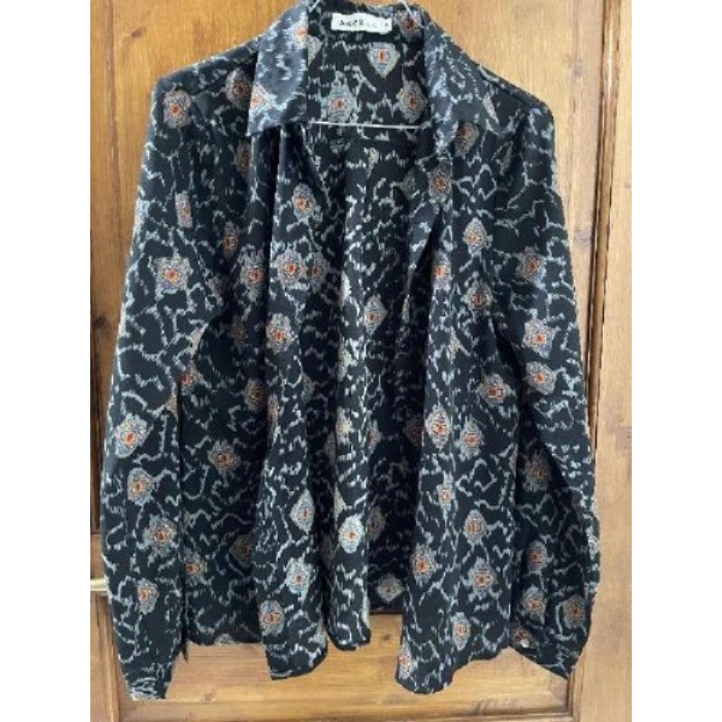 Chemisier noir avec motifs marrons Akoz taille S