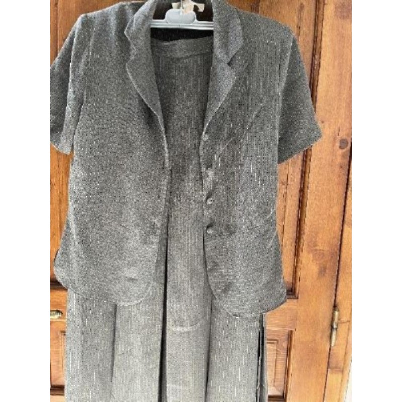 Ensemble vert jupe un jour ailleurs taille 36