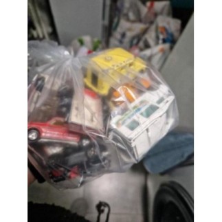 Lot de 12 voitures vintage...