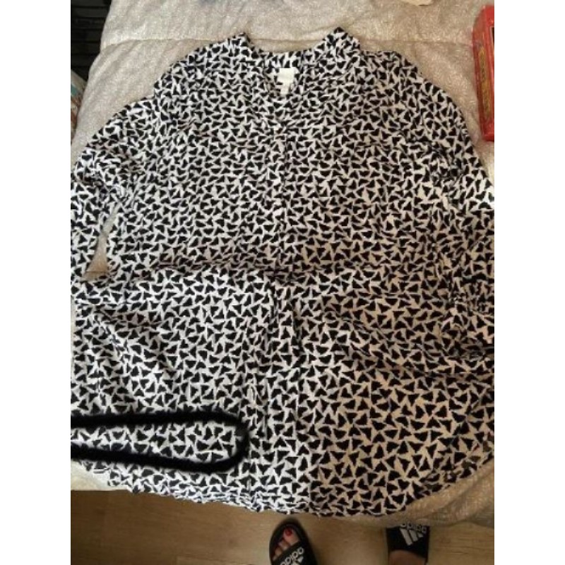 Robe chemise noir et blanche H&M taille L