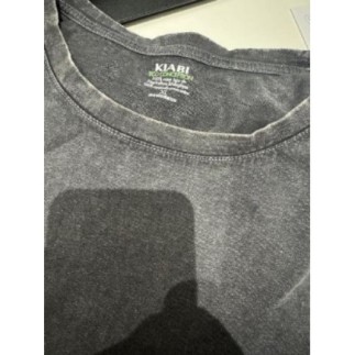 Thee shirt  manches coupées...