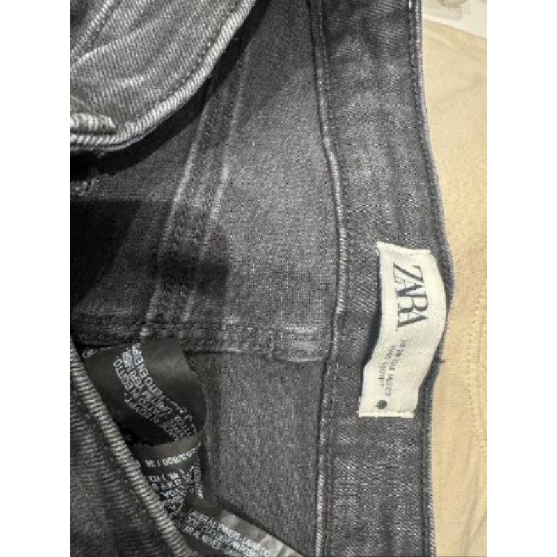 Jean noir ZARA Taille 38