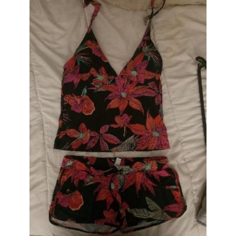 Maillot de bain 2 piècesfleurie taille L