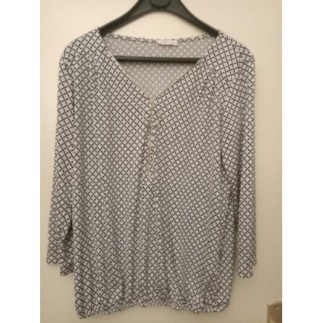 Haut noir et blanc...