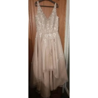 Robe soirée asymétrique...