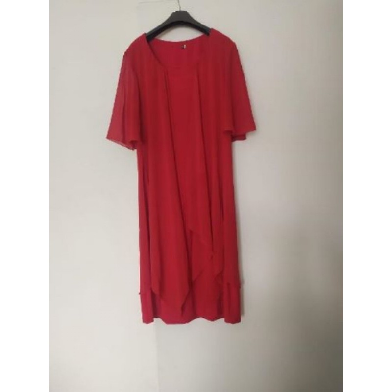 Robe rouge taille 52