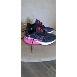Adidas rose et noire zx 2k...