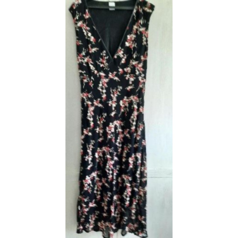 Robe noir à fleurs rose T40