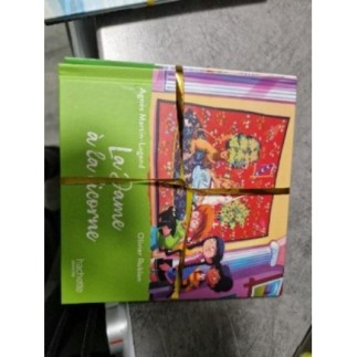 Lot de 2 livres hachette neuf 