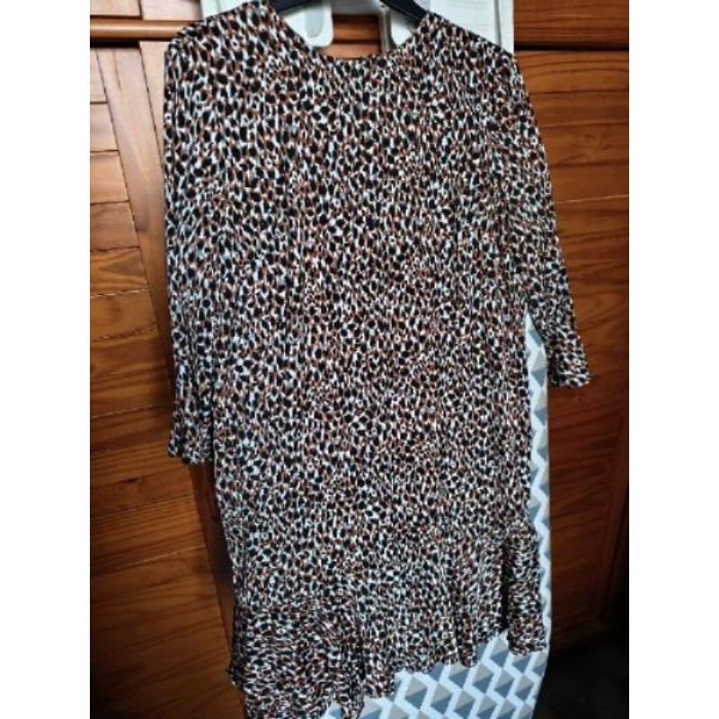 Robe MONOPRIX taille 42 leopard