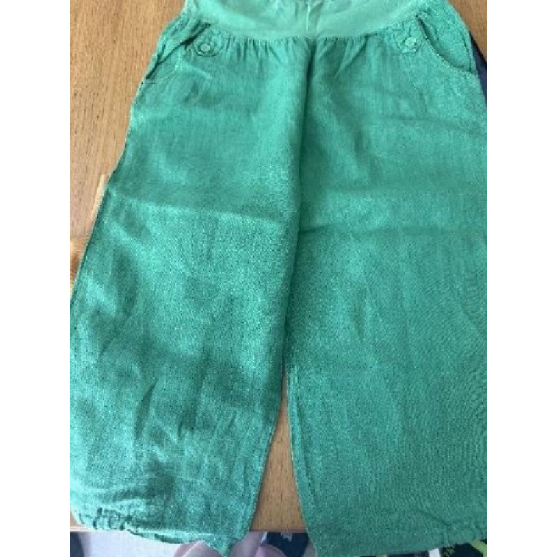 Pantalon court couleur vert taille m