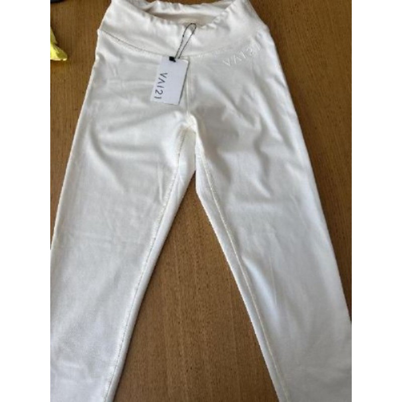 Legging couleur blanche taille s neuf jamais porté avec étiquette 