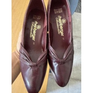 Escarpin Rouge bordeaux...