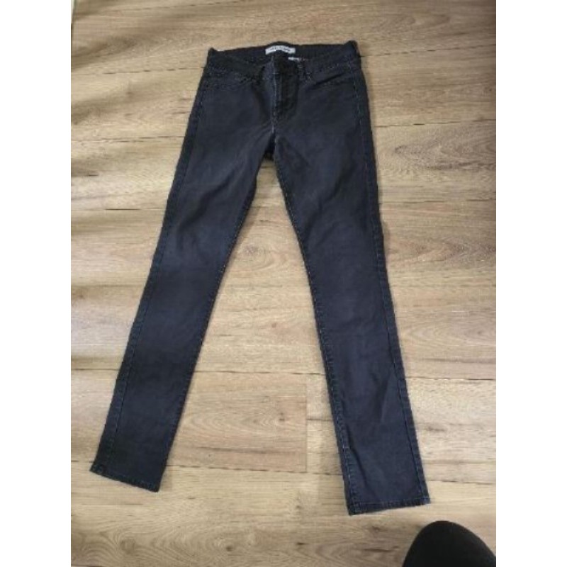 Jean noir uniklo T27