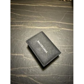 Porte monnaie Balenciaga...