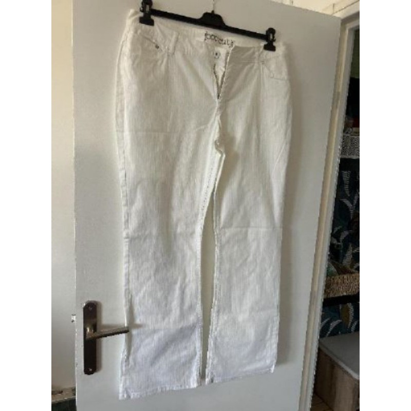 Jean blanc femme T48