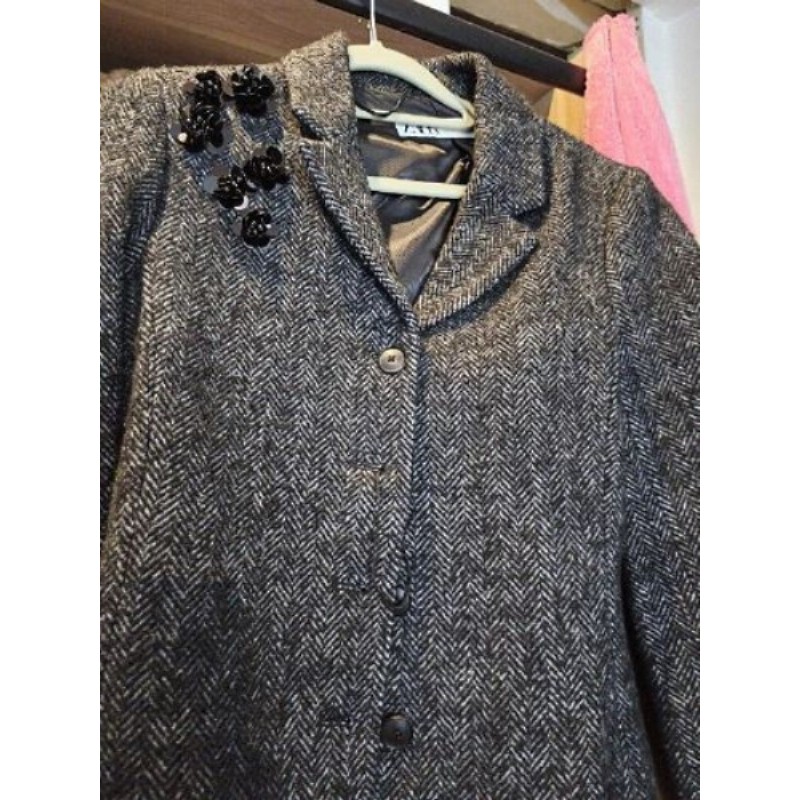 Veste zara noir blanc avec bijoux xs 