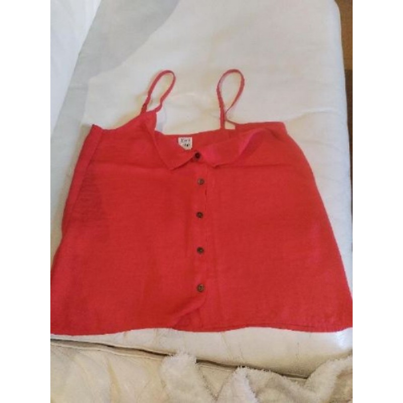 Top S Karl Marc John Rouge bouton