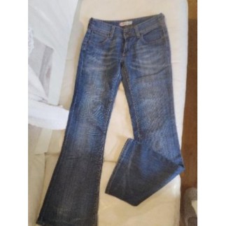 Jean Levi's 27x32 (36) 479...