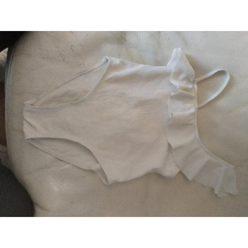 Maillot de bain Mango 7-8ans nid d'abeille blanc asymétrique 