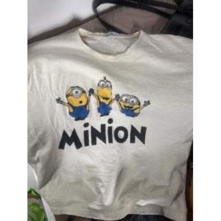 Pull beige Minion taille L
