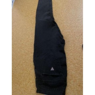 Pantalon jean noir, taille...