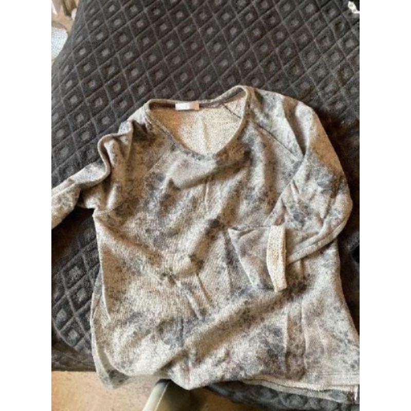 T-shirt manches longues gris à fleurs. Promod, taille 36