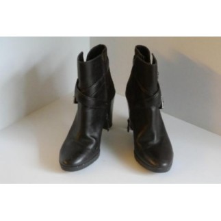 BOTTINES À TALON FEMME...