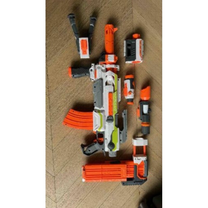 NERF N-STRIKE MODULUS ECS-10 BLASTER + 36 CARTOUCHES + PILES NEUVES
