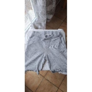 Short gris 10 ans