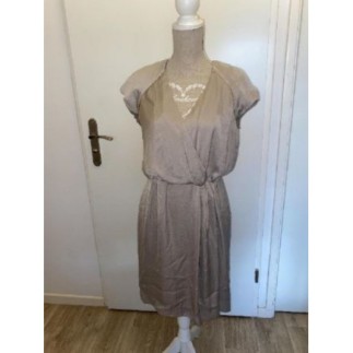 Robe neuve- laura Clement -...