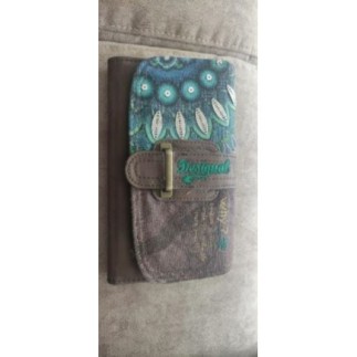 Compagnon Desigual...