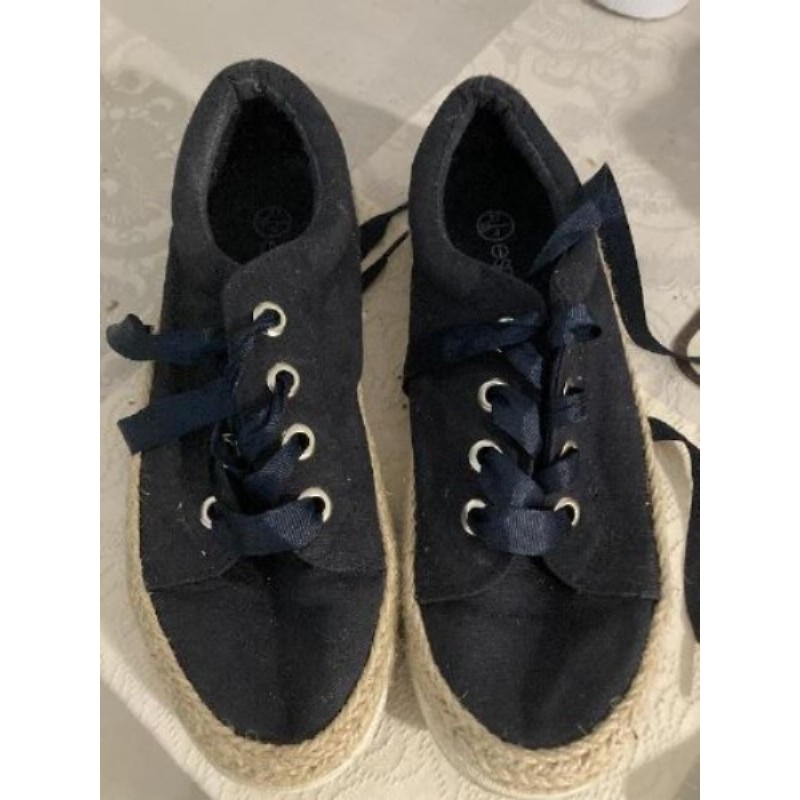 tennis bleu T37
