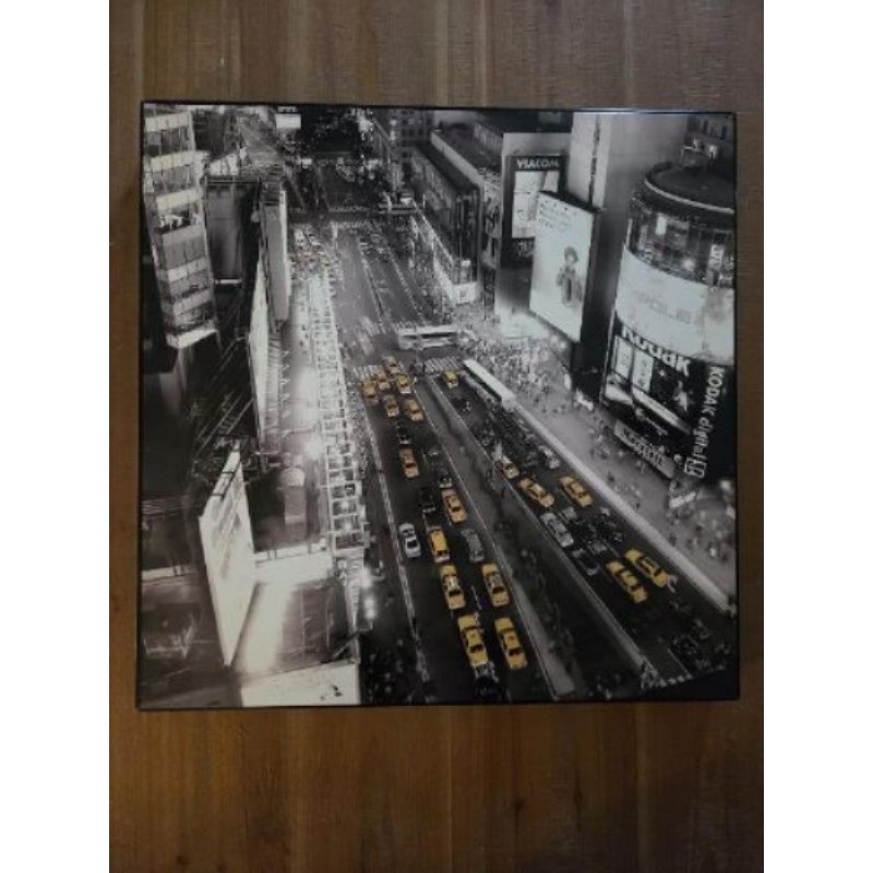 Tableau New York / Time Square noir et blanc avec taxis jaunes.