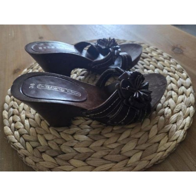 Sabot marron NOTHING ELSE neuve pointure 36