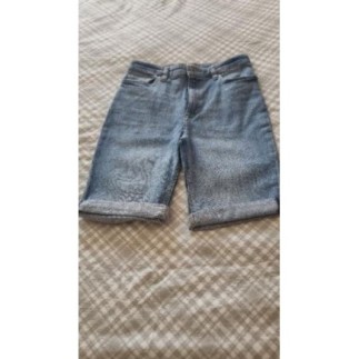 Bermuda jean bleu clair T 38