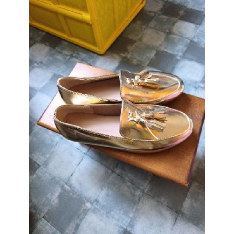 Chaussures dorée taille 39