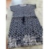 Robe manches courtes bleu marine à pois blancs taille 38