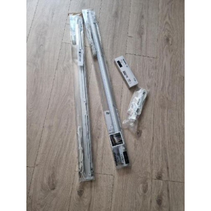 2 Lumières pour intérieur placard