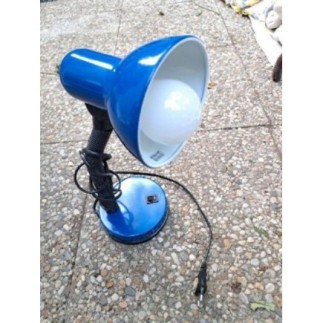 Lampe électrique bleue 
