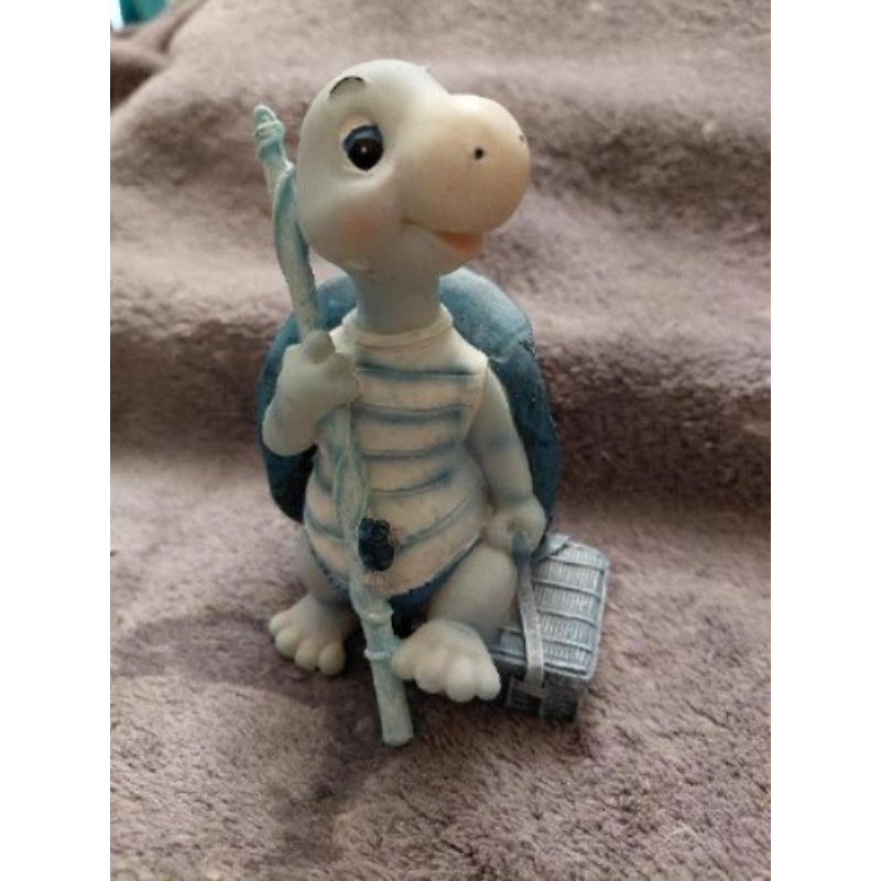Tortue bleu en résine 