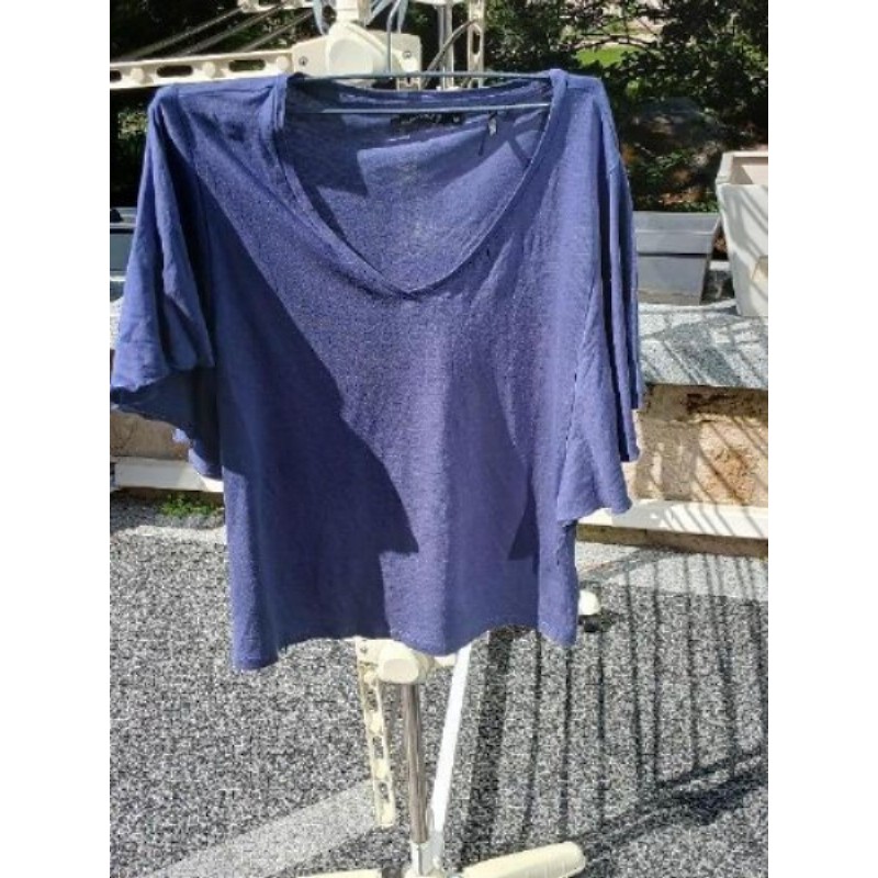 Tee-shirt  bleu avec manches courtes larges fluides taille M