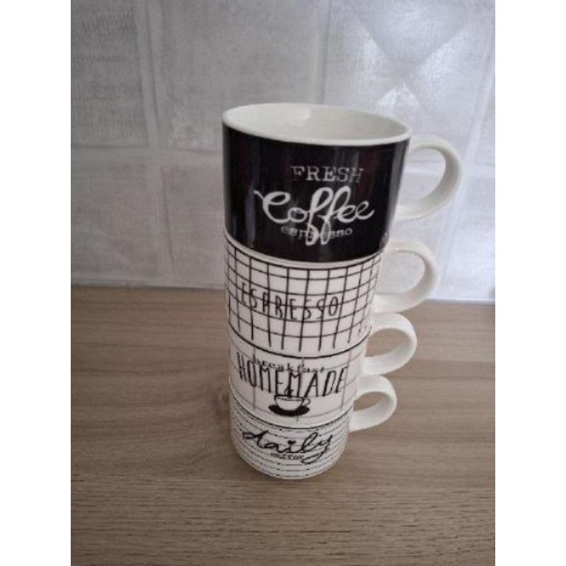 Lot de 4 tasses blanches et noires maisons du monde