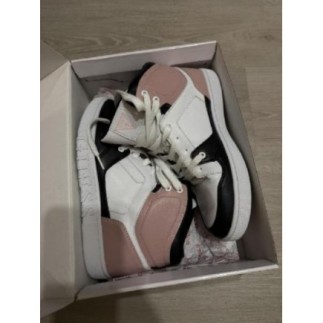 Chaussures guess 40 