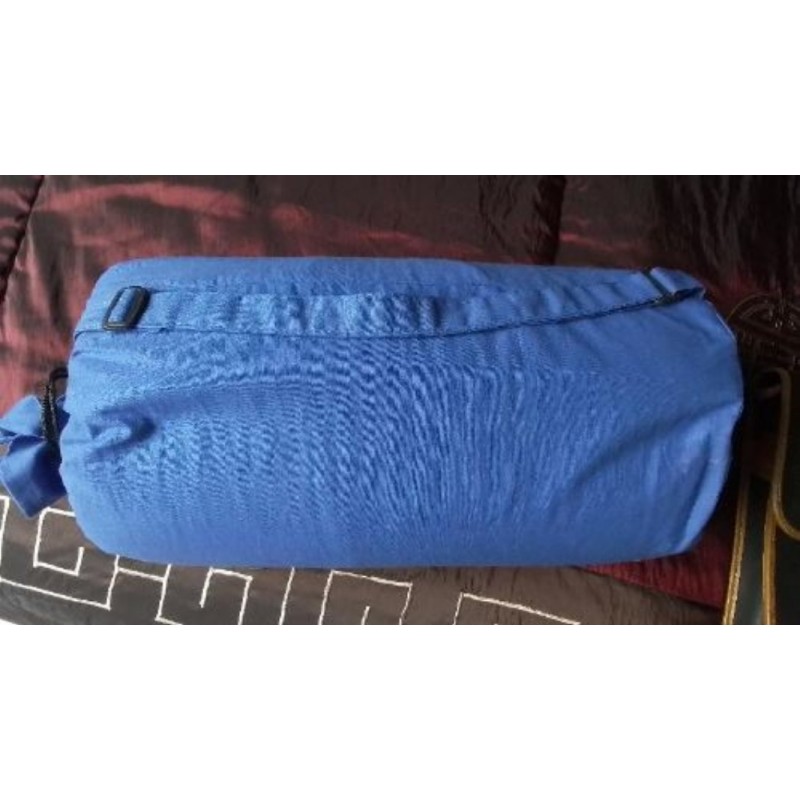 Tapis zen bleu