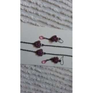 Collier et boucles d...